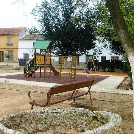 Senorio De Monterruiz Pensionat Casas de Santa Cruz Exteriör bild