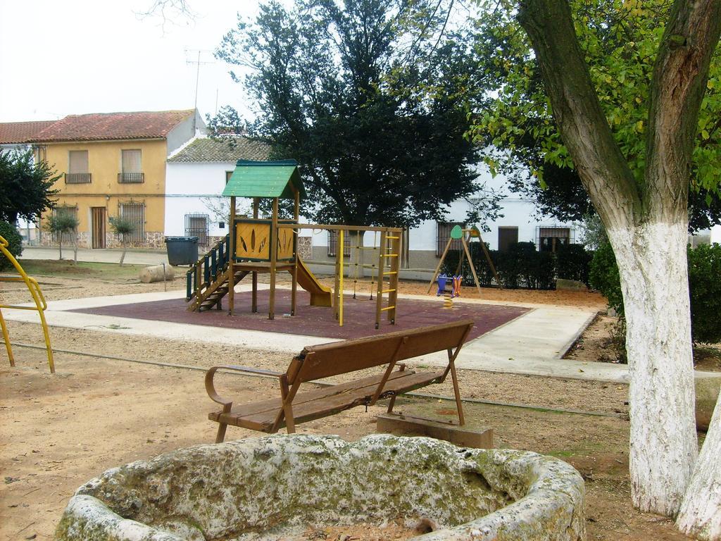 Senorio De Monterruiz Pensionat Casas de Santa Cruz Exteriör bild