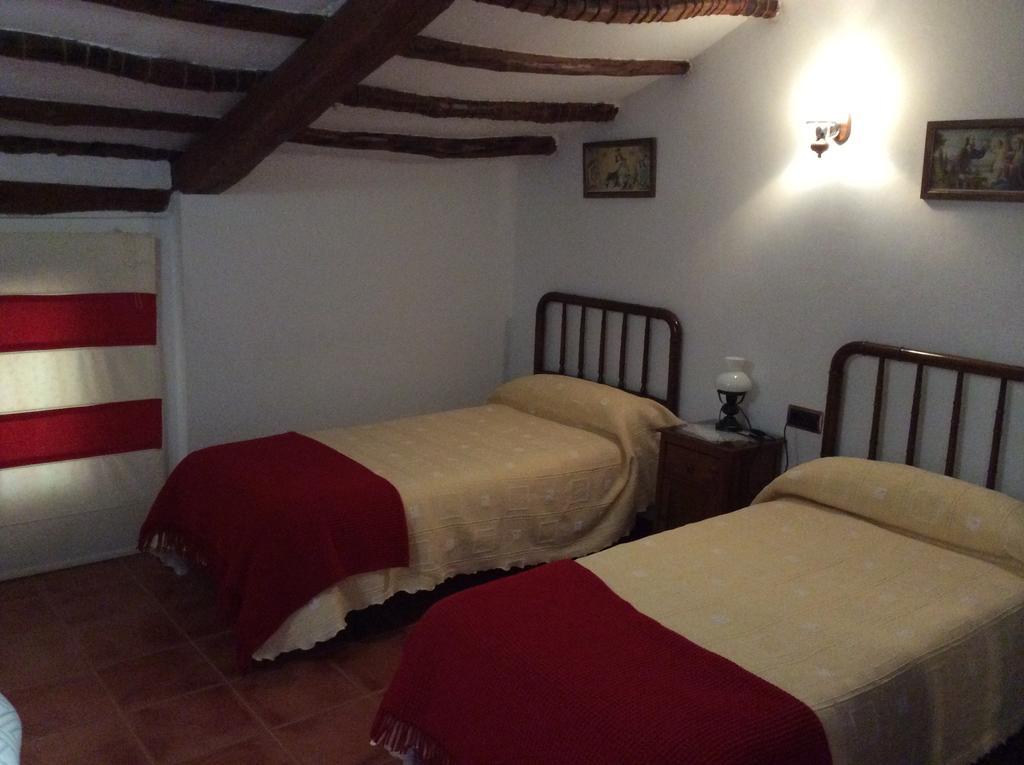 Senorio De Monterruiz Pensionat Casas de Santa Cruz Exteriör bild
